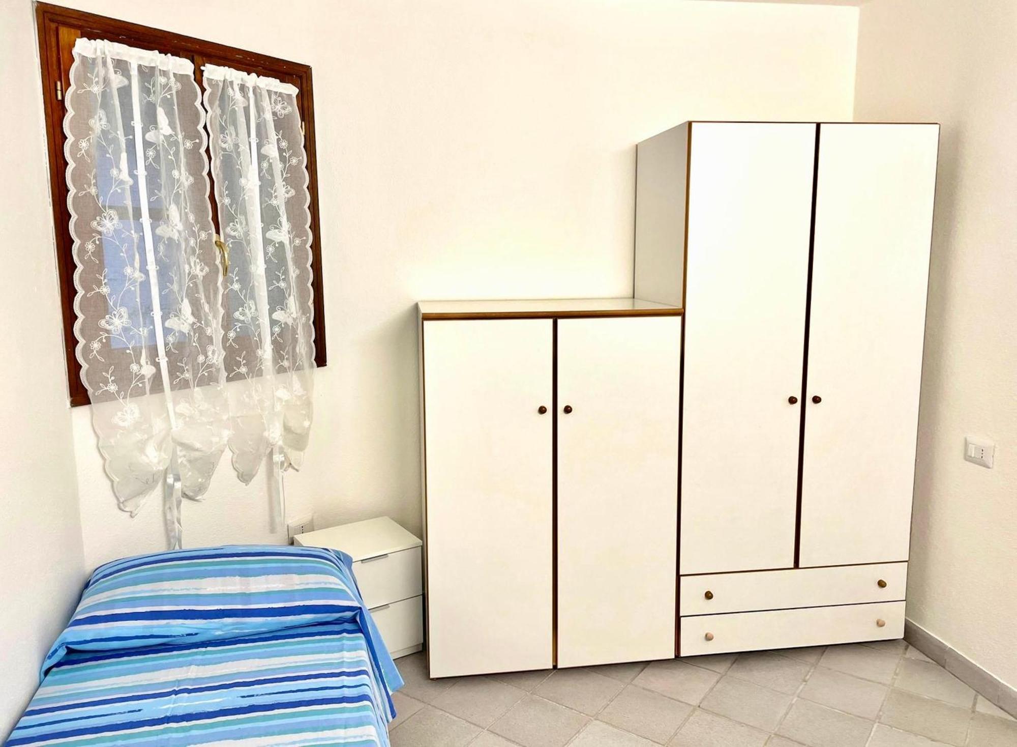 Iss Travel, Panoramic Sea View Ticino - 1 Bedroom Apartments 1,5 Km From The Beach سان تيودورو المظهر الخارجي الصورة